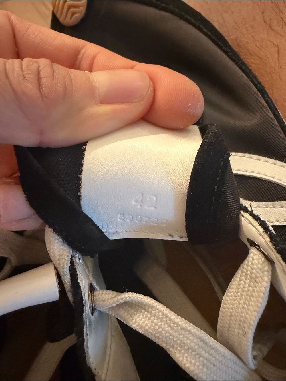 Loewe Black and White Runner Sneakers - Picture 7 of 8